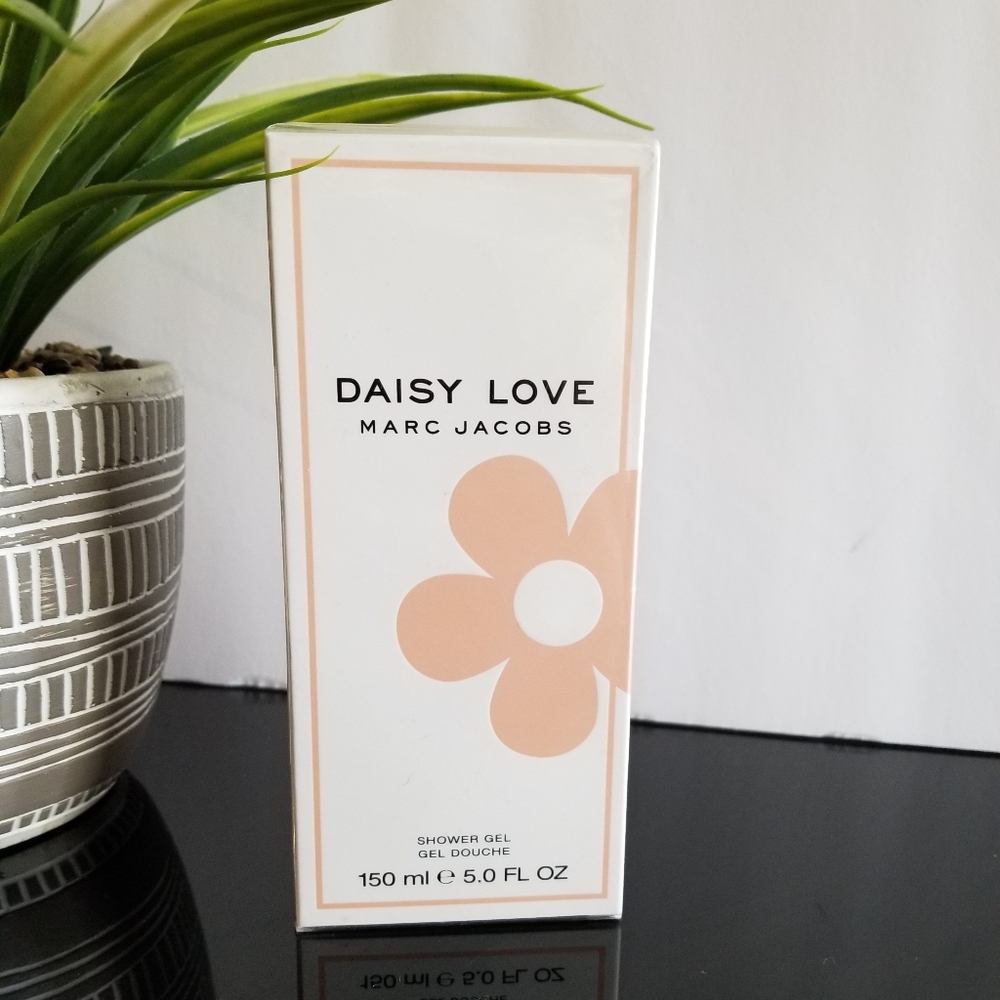 Marc Jacobs Daisy Love